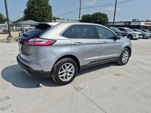 Used 2023 Ford Edge SEL w/ Convenience Package AWD/4WD image 6