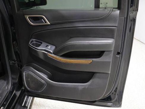 Used 2019 GMC Yukon XL Denali AWD/4WD image 21