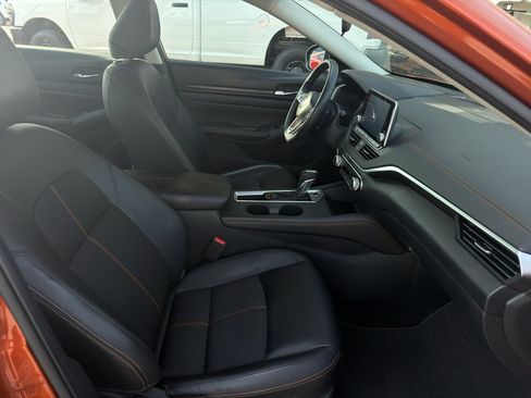 Used 2020 Nissan Altima 2.5 SR w/ Premium Package FWD image 20