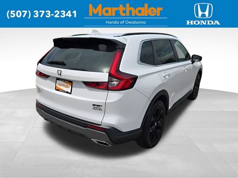 Used 2024 Honda CR-V Sport Touring image 5