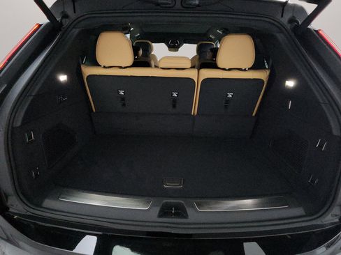 New 2025 Cadillac Escalade IQ Sport 2 w/ LPO, ONYX Package image 28