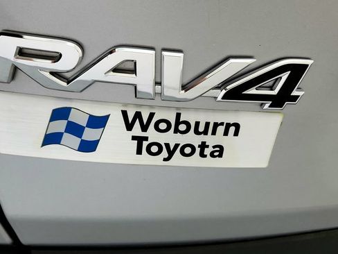 Used 2025 Toyota RAV4 LE AWD/4WD image 13