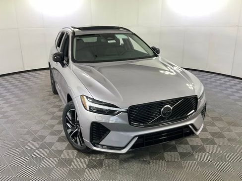 New 2026 Volvo XC60 B5 Plus w/ Protection Package Premier AWD/4WD image 41