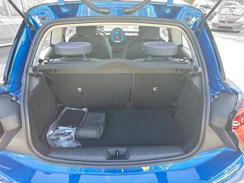 New 2025 MINI Cooper 2-Door Hardtop image 25