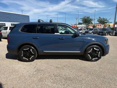 Used 2025 Kia Telluride S AWD/4WD image 6