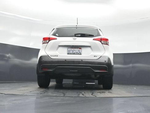 Used 2020 Nissan Kicks SV FWD image 47