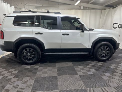 Used 2024 Toyota Land Cruiser w/ Premium Package image 10