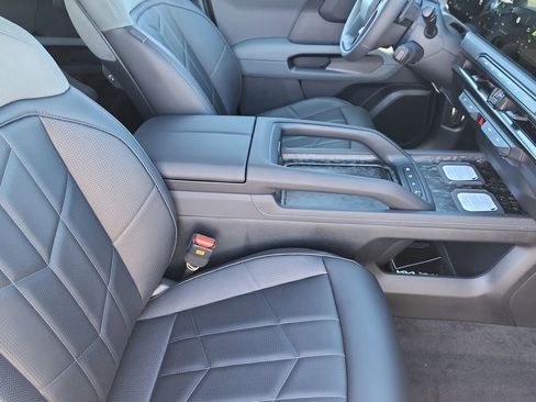 New 2027 Kia Telluride SX Prestige X-Pro AWD/4WD image 16