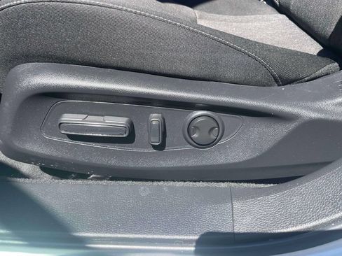 Used 2025 Honda Accord SE image 19