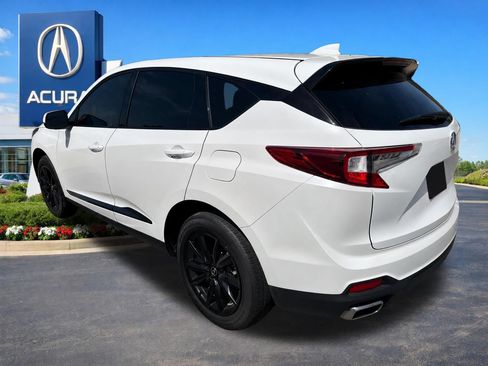 Used 2025 Acura RDX SH-AWD image 11