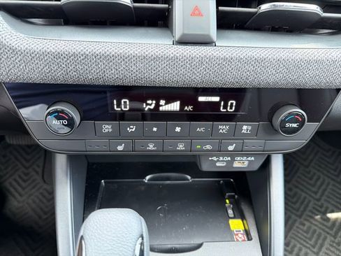 New 2026 Subaru Outback Limited AWD/4WD image 14