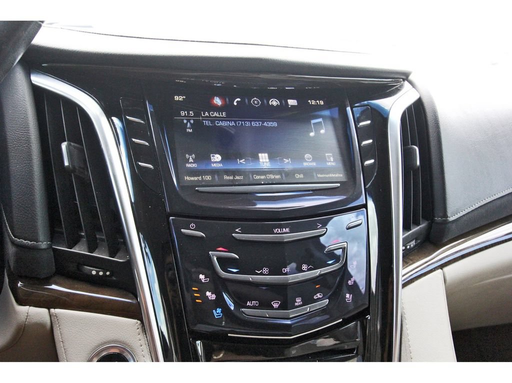Used 2019 Cadillac Escalade Luxury RWD image 22