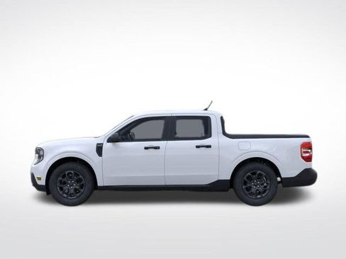New 2026 Ford Maverick XLT image 3