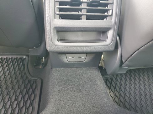 New 2025 Volkswagen GTI SE image 8