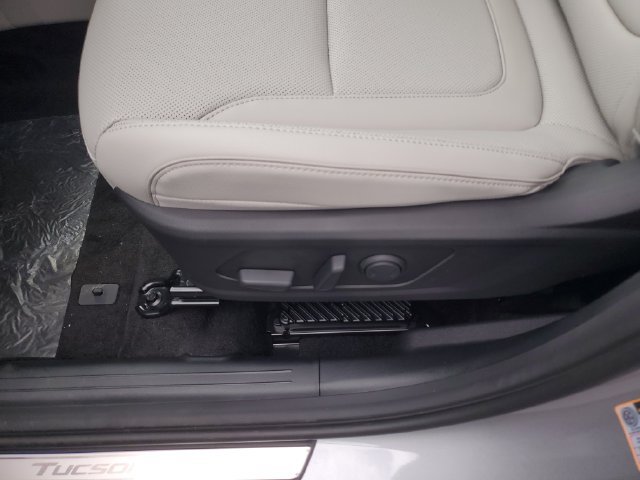 New 2026 Hyundai Tucson Limited AWD/4WD image 19