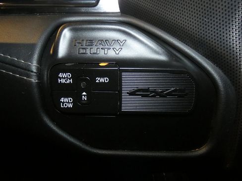 Used 2022 RAM 2500 Limited w/ Towing Technology Group image 20