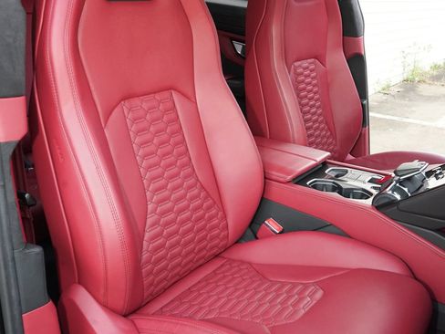 Used 2022 Lamborghini Urus AWD/4WD image 9