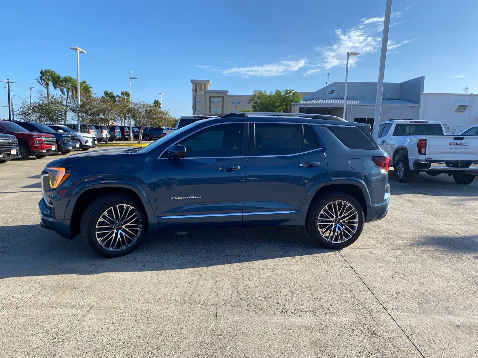 New 2027 GMC Terrain Denali AWD/4WD image 4