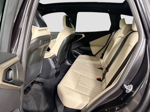 Used 2025 BMW X3 xDrive30i w/ Premium Package image 23