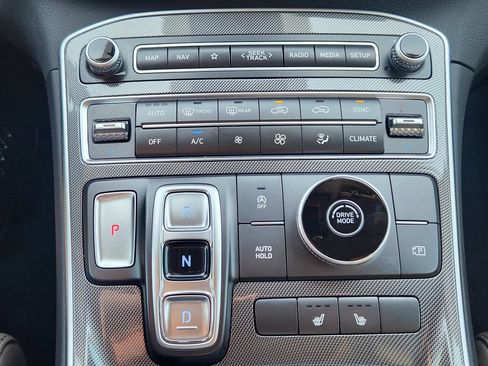 Used 2023 Hyundai Santa Fe SEL FWD image 16