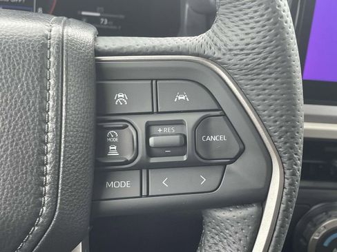 New 2025 Toyota Tacoma TRD Off-Road image 32