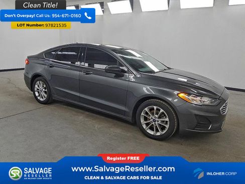 Used 2020 Ford Fusion SE image 5