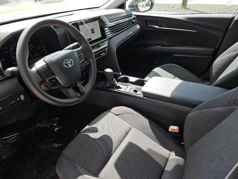 Certified 2026 Toyota Camry LE FWD image 9