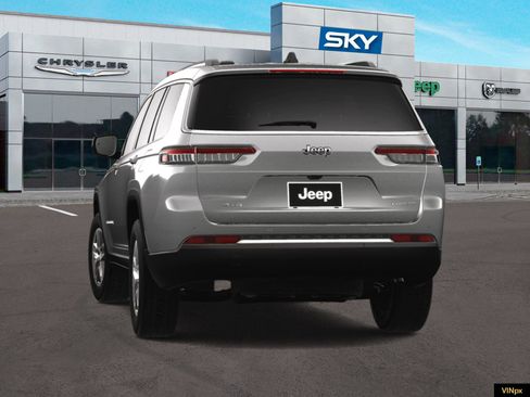 New 2025 Jeep Grand Cherokee L Laredo image 16