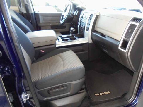 Used 2012 RAM 1500 Classic SLT w/ Luxury Group image 8