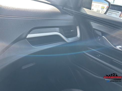 Used 2019 GMC Terrain SLT image 19