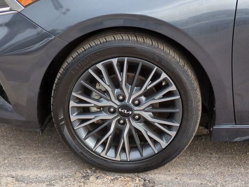 Certified 2023 Kia Forte GT-Line w/ GT-Line Premium Package image 11