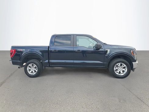 Used 2023 Ford F150 XLT image 3