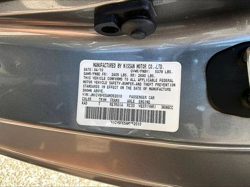 Used 2010 INFINITI G37 Convertible w/ Premium Pkg RWD image 16