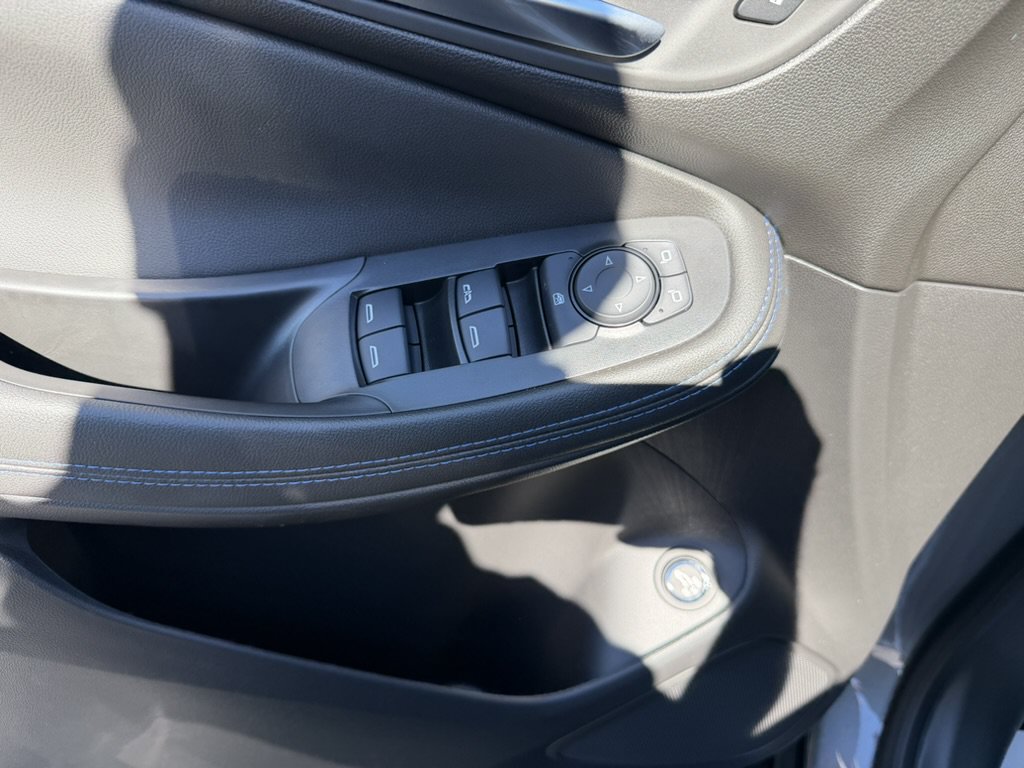Used 2026 Buick Encore GX Sport Touring w/ Advanced Technology Package AWD/4WD image 30