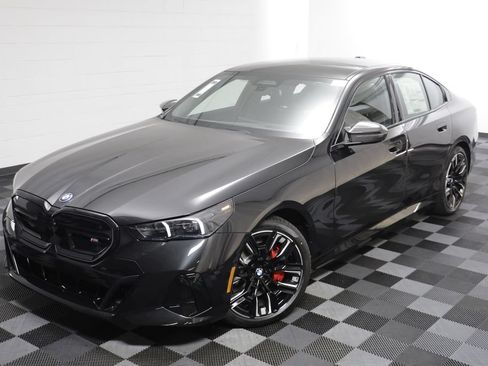 New 2026 BMW i5 M60 AWD/4WD image 2