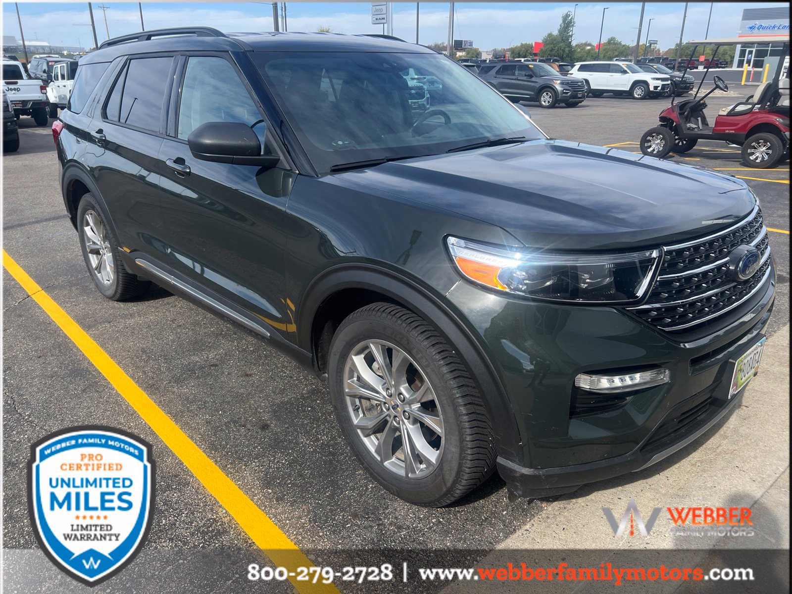 Used 2022 Ford Explorer XLT w/ Equipment Group 202A AWD/4WD image 4