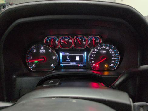 Used 2018 GMC Sierra 1500 SLE image 9