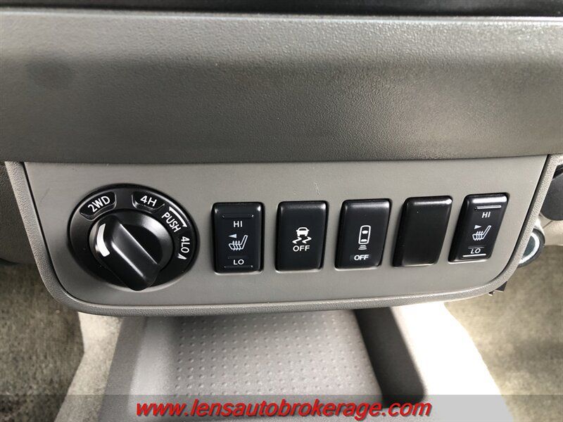 Used 2014 Nissan Frontier SV AWD/4WD image 15