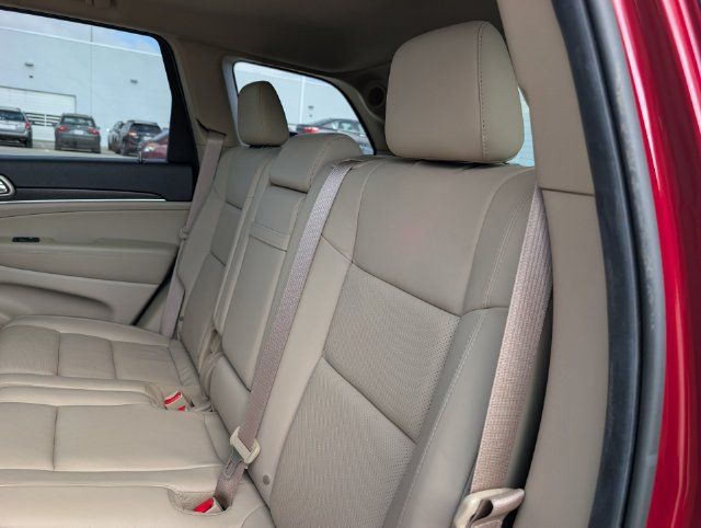 Used 2014 Jeep Grand Cherokee Limited w/ Luxury Group II AWD/4WD image 27