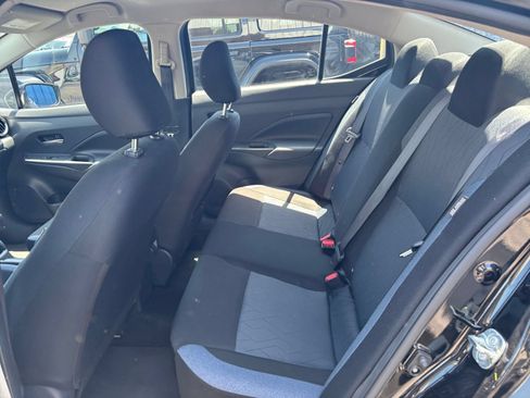 Used 2025 Nissan Versa SV FWD image 23