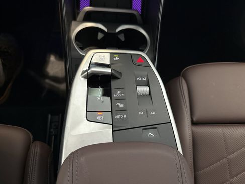 Used 2025 BMW X2 xDrive28i w/ Convenience Package image 23