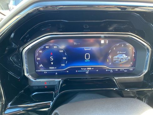 Used 2022 Chevrolet Silverado 1500 LTZ w/ LTZ Convenience Package II image 16