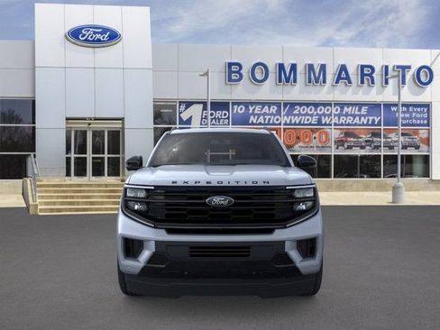 New 2026 Ford Expedition Max Platinum w/ Stealth Performance Package AWD/4WD image 6