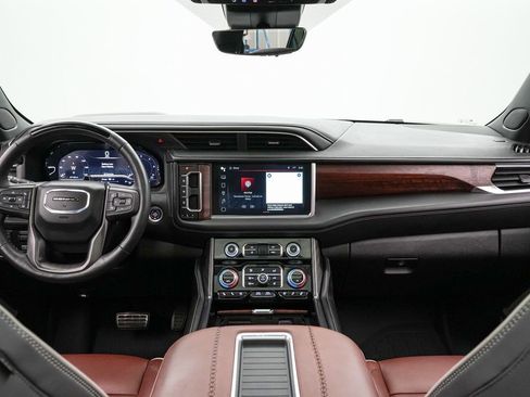 Used 2024 GMC Yukon Denali Ultimate image 15