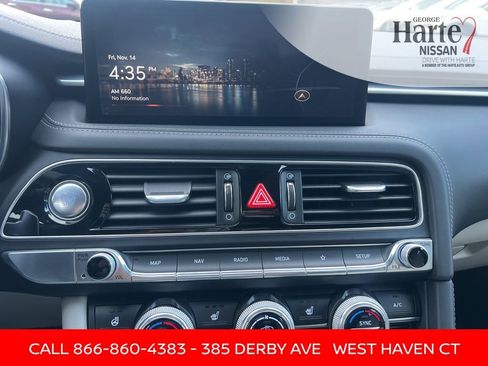 Used 2023 Genesis G70 2.0T image 54