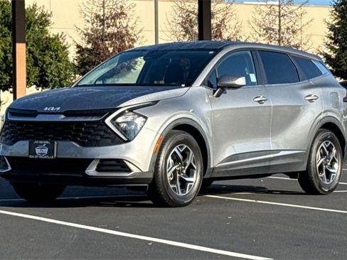 Certified 2023 Kia Sportage LX image 10