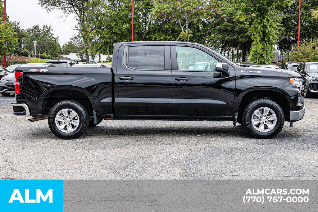 Used 2025 Chevrolet Silverado 1500 LT AWD/4WD image 9