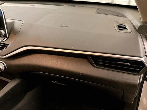 Used 2020 Nissan Altima 2.5 S image 15