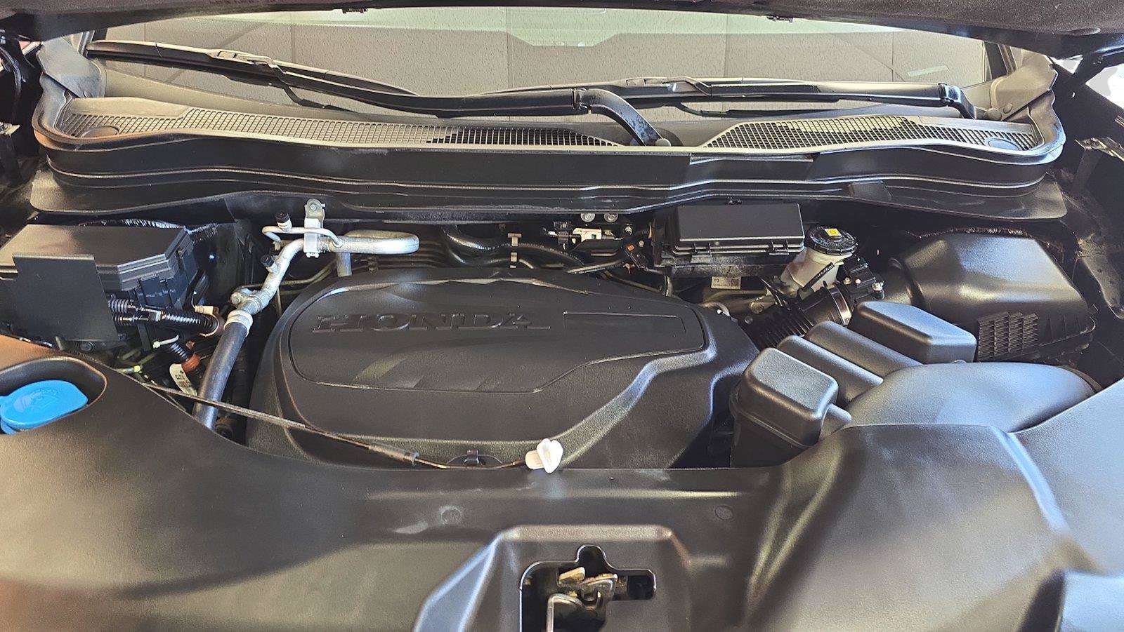 Used 2025 Honda Passport Black Edition image 29