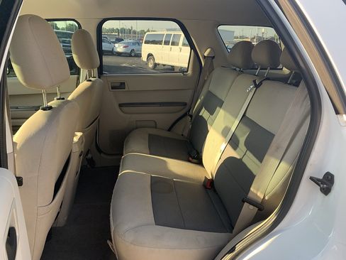 Used 2008 Ford Escape XLT AWD/4WD image 7